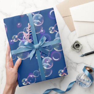 Seifenblasen auf blau geschenkpapier