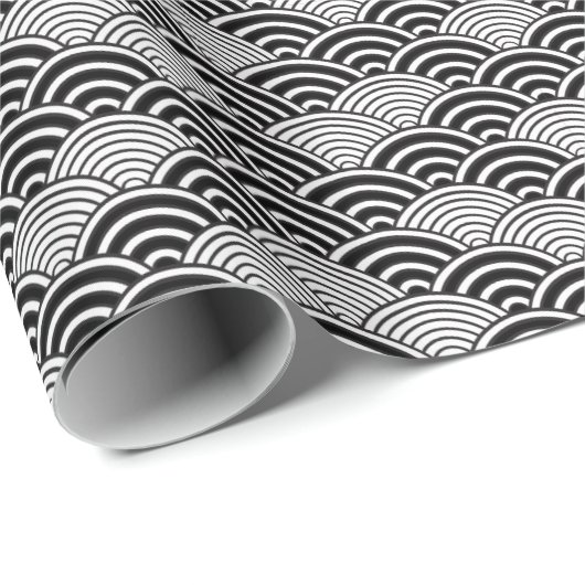 Seigaiha Japanese Wave Black Decorative Muster Geschenkpapier (Rolleneckpunkt)