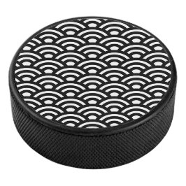 Seigaiha, Waves, Japanese, Black and White Eishockey Puck