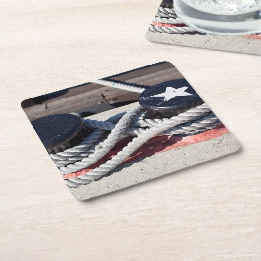 Seil gebunden an zwei Schiffspollern Rechteckiger Pappuntersetzer (angewinkelt)