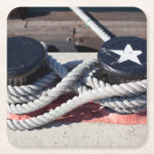 Seil gebunden an zwei Schiffspollern Rechteckiger Pappuntersetzer (Vorderseite)