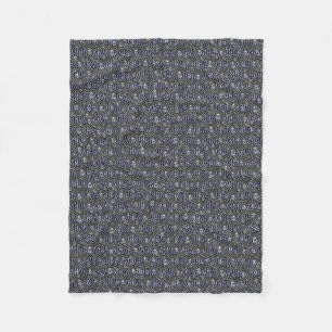 Seile auf blaugrauem Metal Fleecedecke