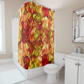 Seile überquert, versteckt unter einem roten Marki Duschvorhang (Beispiel)