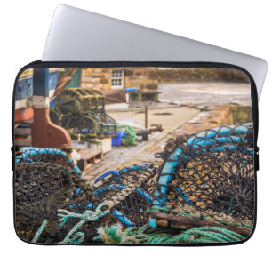 Seile und Hummer-Töpfe Pittenweem, Schottland Laptopschutzhülle