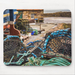 Seile und Hummer-Töpfe   Pittenweem, Schottland Mousepad
