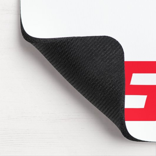 Sein nicht ausgeprägtes Es-RAM Mousepad (Ecke)