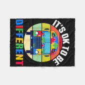 Sein Ok zu sein, andere Autismus Bewusstsein Schul Fleecedecke (Vorderseite (Horizontal))