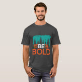 sein T-Shirt (Vorne ganz)