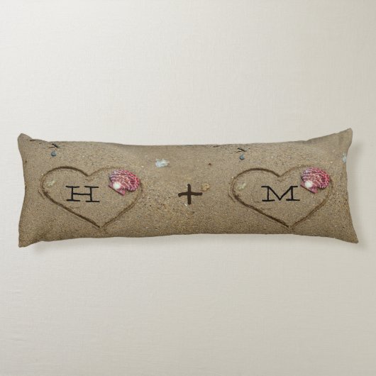 Seine+Hers Namen, Muscheln & Herz Beach Paare Körp Seitenschläferkissen (Rückseite)