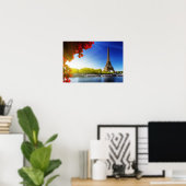 Seine in Paris mit Eiffelturm im Herbst Poster (Heimbüro)