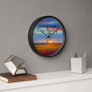 Seine Meriten sind jeden Morgen neu. Uhr