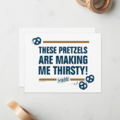 Seinfeld | "Diese Bretzels" Typografie Graphic Mitteilungskarte (Vorderseite/Rückseite Beispiel)