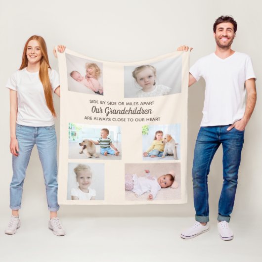 Seite an Seite Creme 6 Foto Grandchildren Collage Fleecedecke (Beispiel)