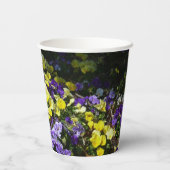 Seite der Lila und gelben Stiefmütterchen Pappbecher (Rückseite)