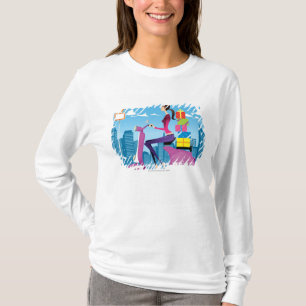 Seitenansicht der Frau mit Geschenken auf Roller T-Shirt