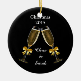 Sektkelche auf Schwarzem Keramikornament