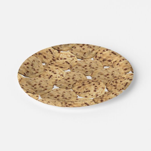 Selbst gemachte Schokoladensplitter-Plätzchen Pappteller (Schrägansicht)