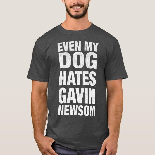 Selbst mein Hund hasst Gavin Newsom Premium T-Shirt (Vorderseite)
