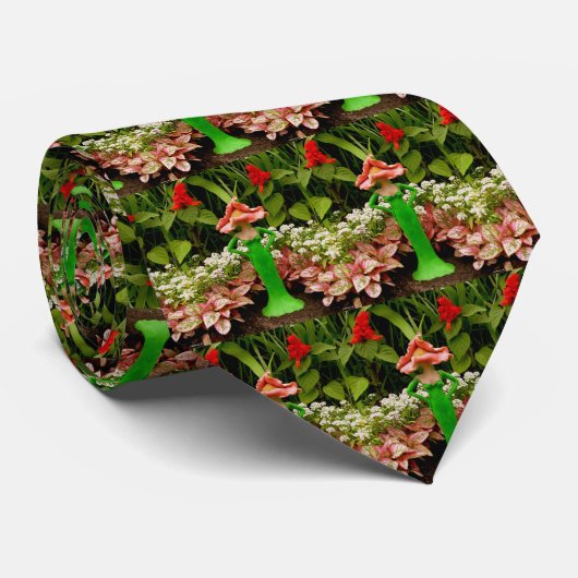 SELBSTVERSTÄNDLICHER GARTEN KRAWATTE (Gerollt)