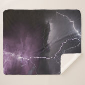 SELECTIVE PHOTOGRAPHY OF WHITE THUNDER SHERPADECKE (Vorderseite (Horizontal))