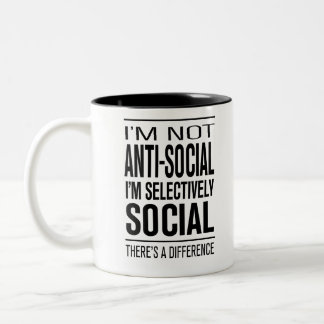 SelectivelySocial Zweifarbige Tasse