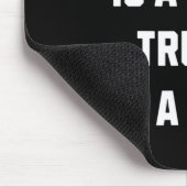 Selenskyj ist ein Held. Mousepad (Ecke)