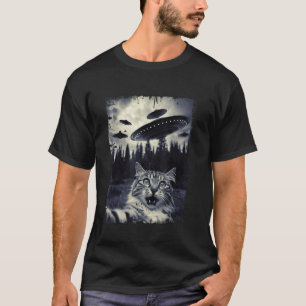 Selfie-Katze UFO-Hintergrund Berg Lustig Wandern T-Shirt