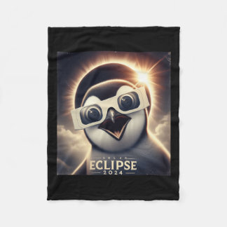 Selfie Penguin Kids Mens Solar Eclipse Fleecedecke