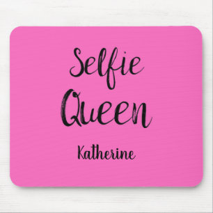 Selfie Queen Name Personalisiert Fuchsia Hot Pink Mousepad