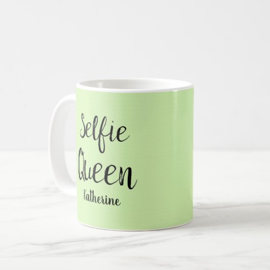Selfie Queen Name Personalisiert Lime Green Kaffeetasse (Vorderseite Links)