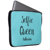 Selfie Queen Name Personalisiert Türkis Blue Laptopschutzhülle (Vorne Rechts)