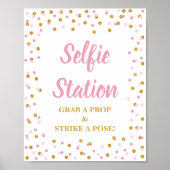 Selfie Station Grab a Prop Strip a Pose Signieren  Poster (Vorne)