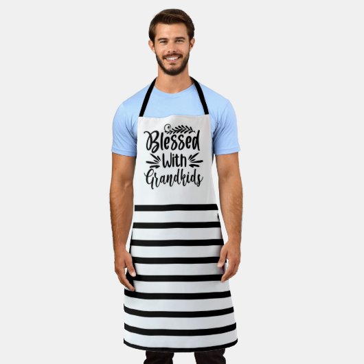 Selig auf Großkinder Schürze (Getragen)