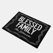 Selige Familie Doormat Fußmatte (Schrägansicht)