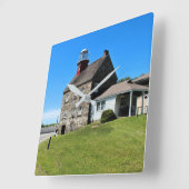 Selkirk Lighthouse, New York Wall Clock Quadratische Wanduhr (Winkel)