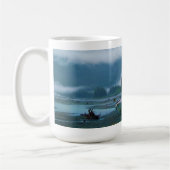 Seltener Geistbär und Misty BC River Kaffeetasse (Links)