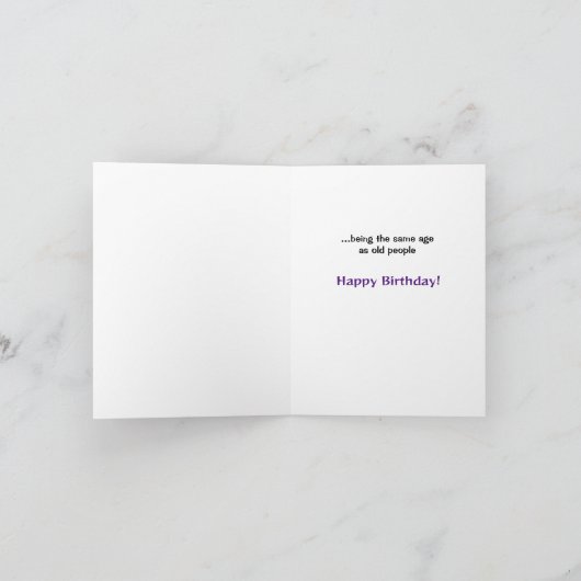 Seltsam aussehend nach dem gleichen Alter wie die Karte (Innenseite)