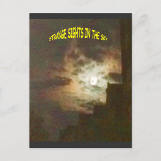 Seltsame Blicke auf den Himmel Postkarte