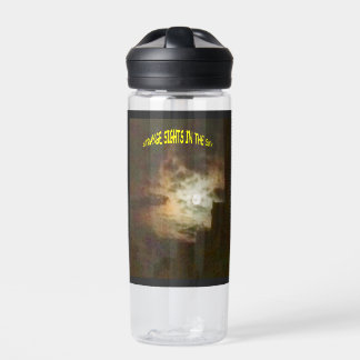 Seltsame Blicke auf den Himmel Trinkflasche