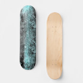 Seltsame faserige Textur in Blau und Schwarz Skateboard (Vorderseite)