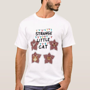 Seltsame kleine Katze - Süße Katzen im Blumendesig T-Shirt