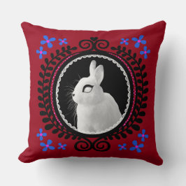Seltsamer Weißer Hase: Rot, Blau, Rosa & Schwarz  Kissen