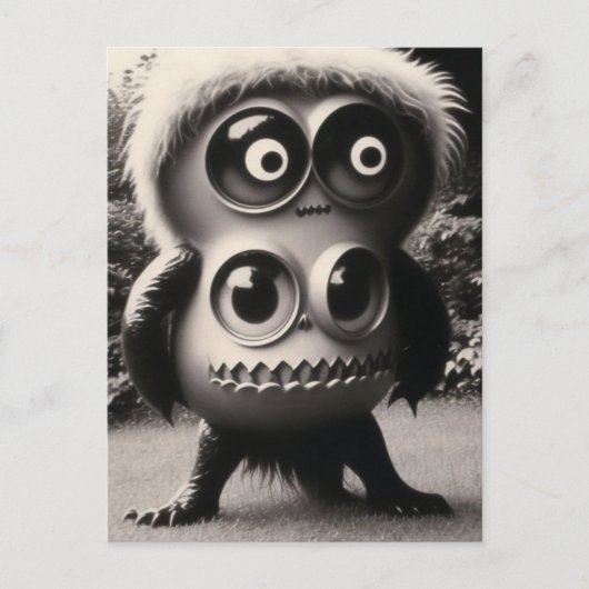 Seltsames Bizarre Big Eyes Monster Halloween Postkarte (Vorderseite)