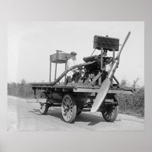Seltsames Propellerfahrzeug, 1922. Altes Foto Poster