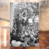 Sen. Robert Kennedy Campaigning für US-Präsident Fensteraufkleber (Blatt 2)