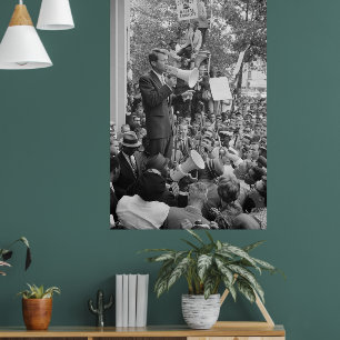 Sen. Robert Kennedy Campaigning für US-Präsident Poster