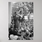 Sen. Robert Kennedy Campaigning für US-Präsident Poster (Vorne)