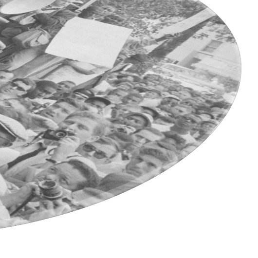 Sen. Robert Kennedy Campaigning für US-Präsident Schneidebrett (Ecke)