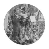 Sen. Robert Kennedy Campaigning für US-Präsident Schneidebrett (Vorderseite)