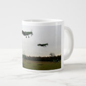 Senang Station 1943 Jumbo-Tasse (Vorderseite Rechts)